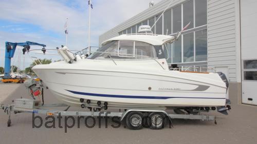 Beneteau Antares 6.80 tekniska specifikationer och recensioner